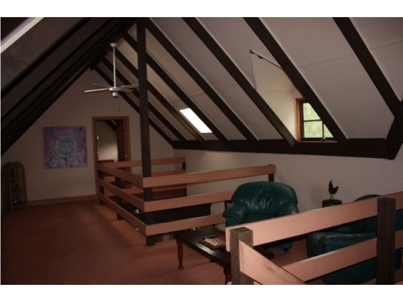 4 Francis Court, Foster VIC 3960