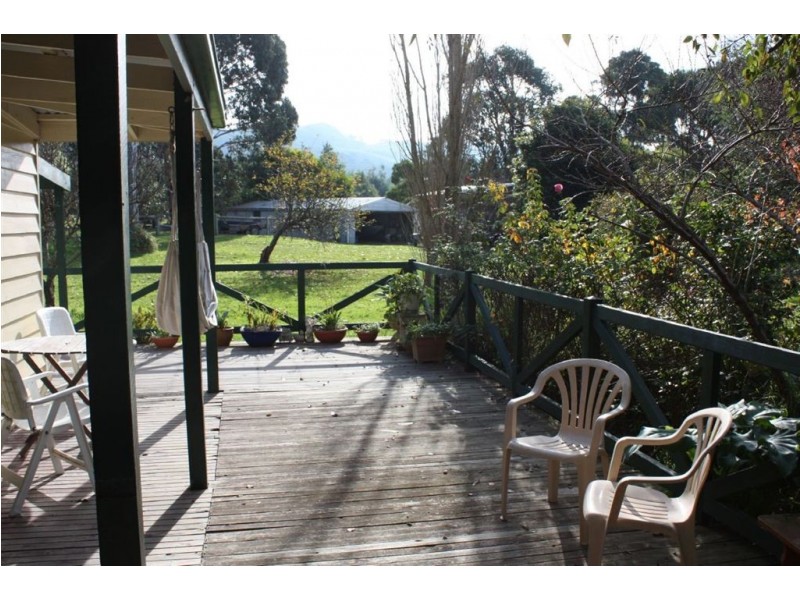 4 Francis Court, Foster VIC 3960