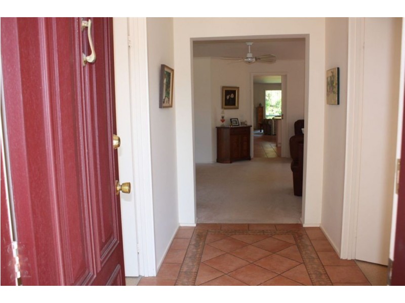 4 Chelsea Square, Inverloch VIC 3996