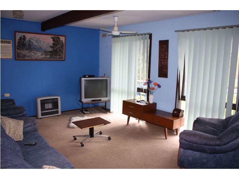 13 Nation Court, Inverloch VIC 3996