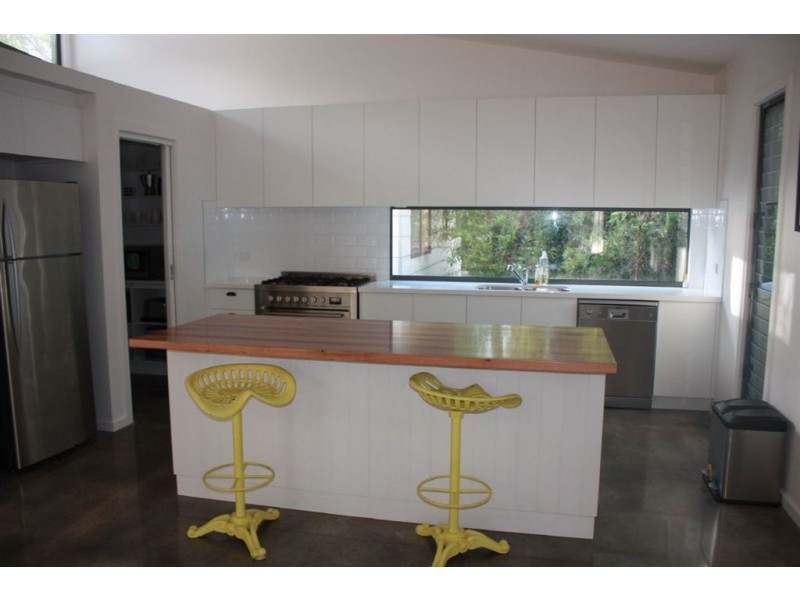 9 Fern St, Inverloch VIC 3996