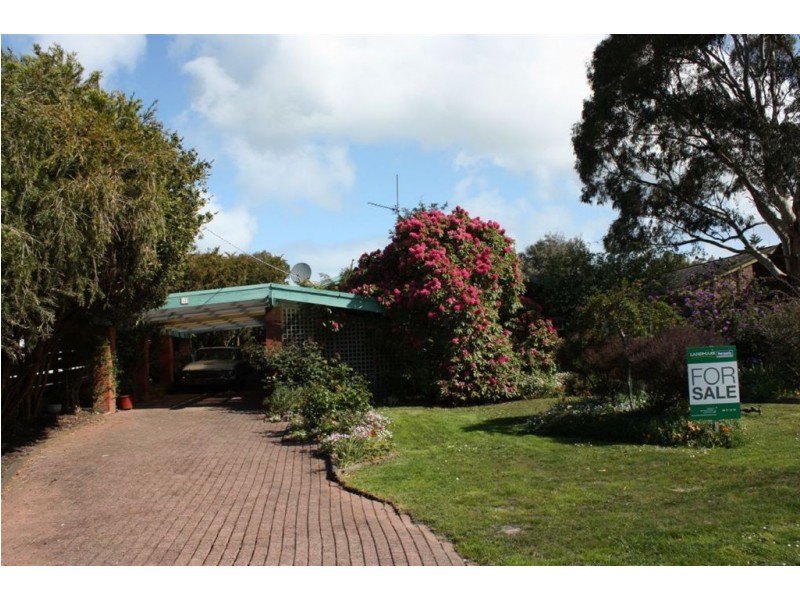 43 Wonthaggi Road, Inverloch VIC 3996
