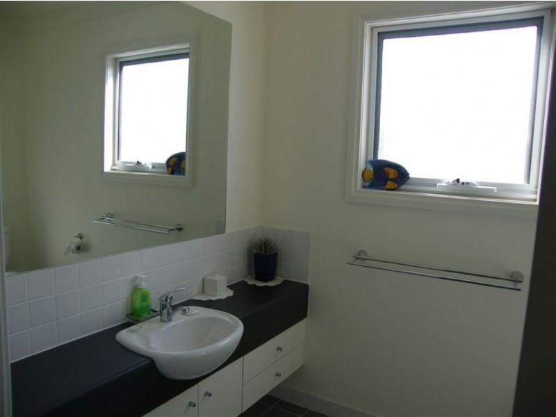 2/24 Cuttriss Street, Inverloch VIC 3996