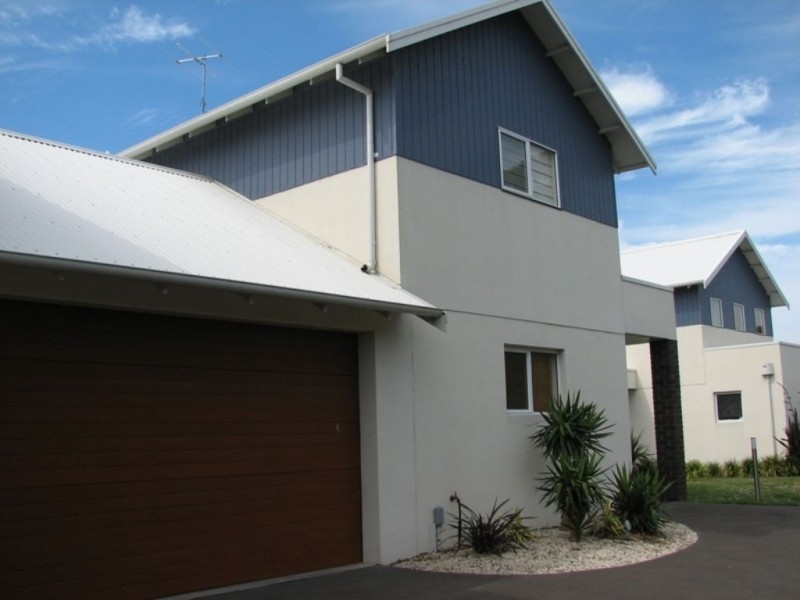 2/24 Cuttriss Street, Inverloch VIC 3996