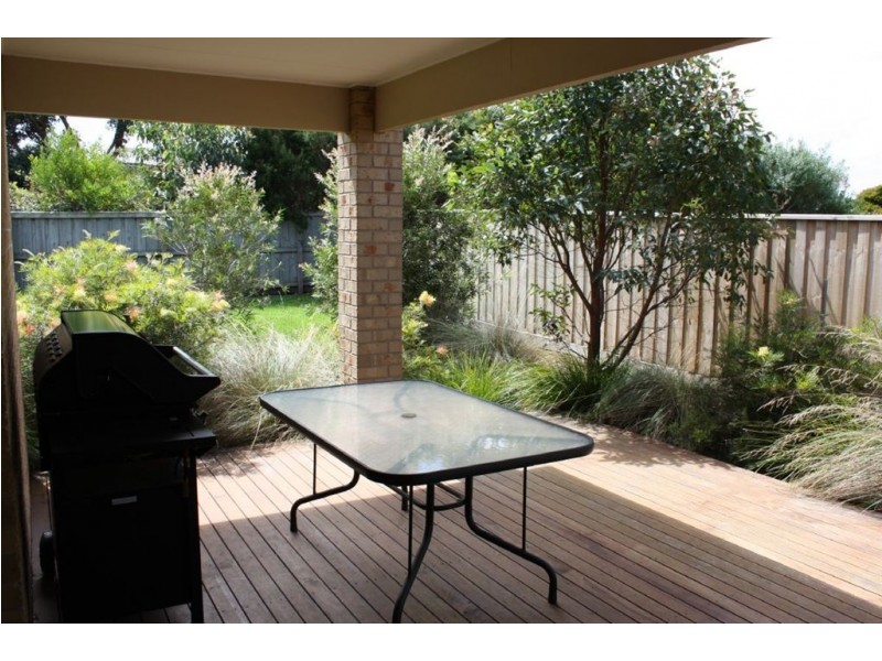 75 Tamara Crescent, Inverloch VIC 3996