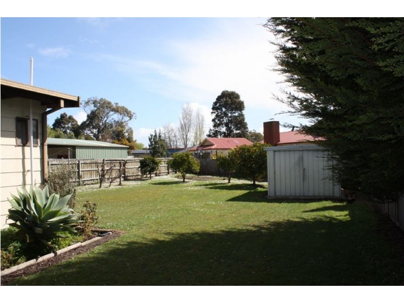 73 Williams Street, Inverloch VIC 3996