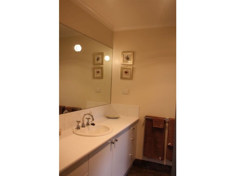 51 Cuttriss Street, Inverloch VIC 3996