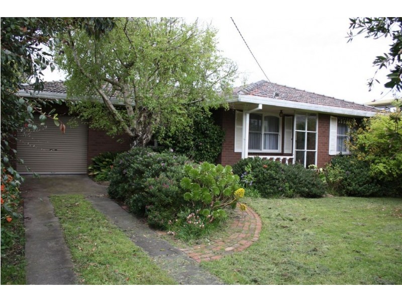 17 Kathryn Close, Inverloch VIC 3996