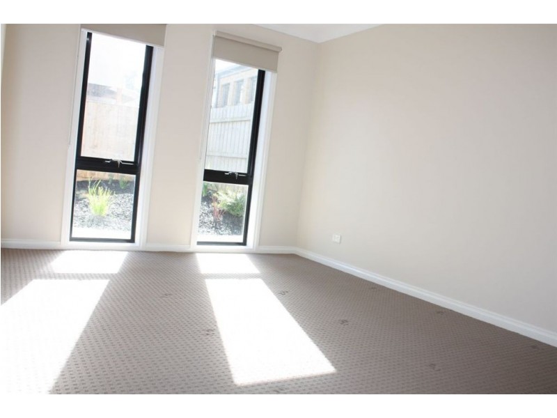 6a Russell Street, Inverloch VIC 3996