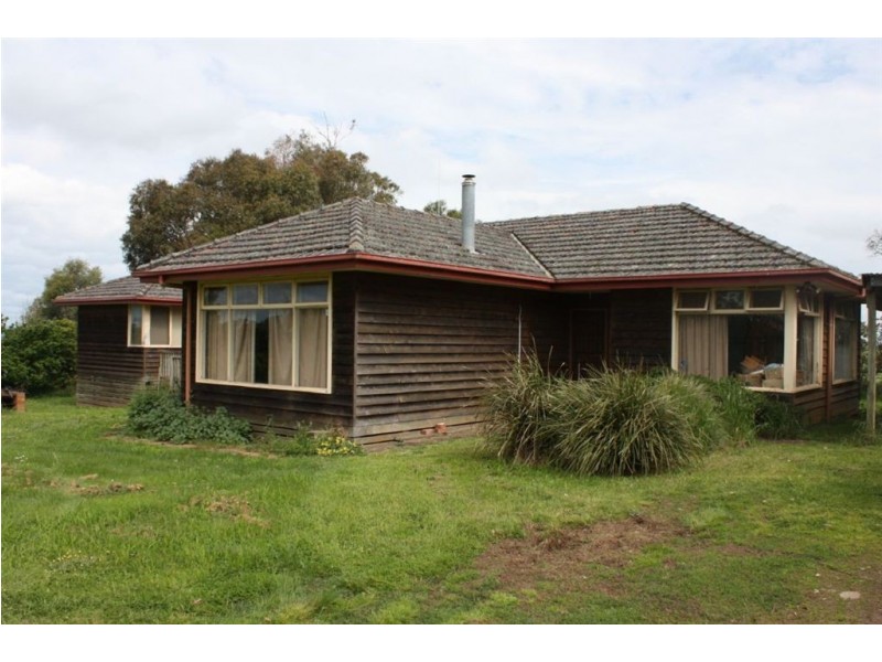 260 Harveys Road, Leongatha VIC 3953