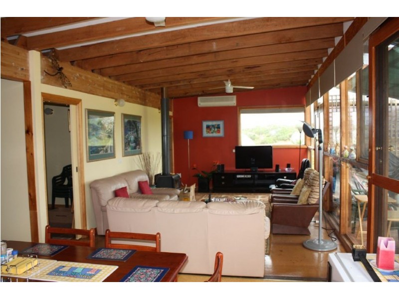 14 Jenkins Street, Venus Bay VIC 3956
