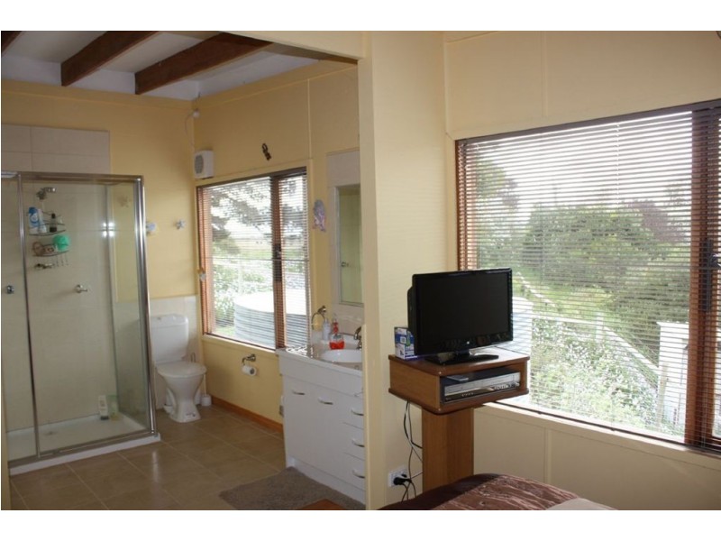 14 Jenkins Street, Venus Bay VIC 3956