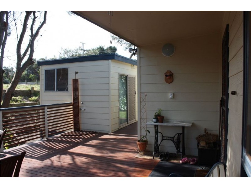 11 McIndoe Avenue, Venus Bay VIC 3956