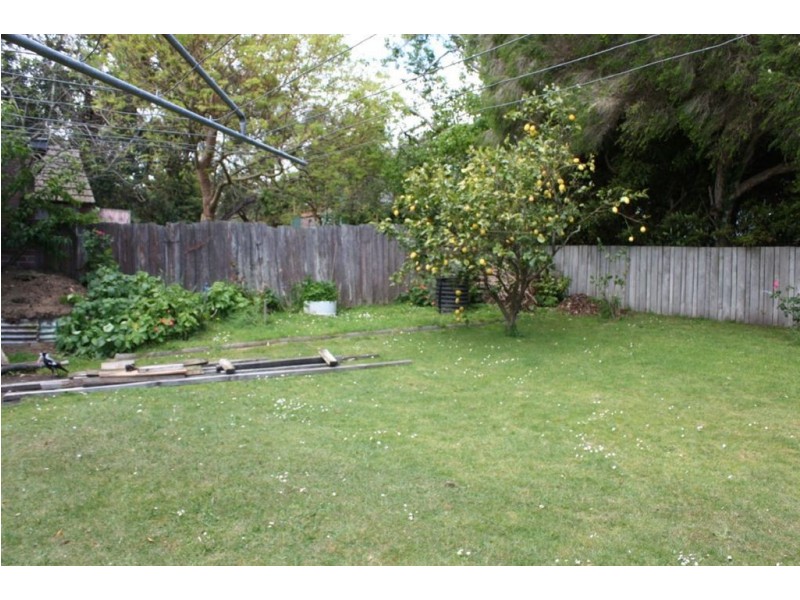 8 Halford St, Inverloch VIC 3996