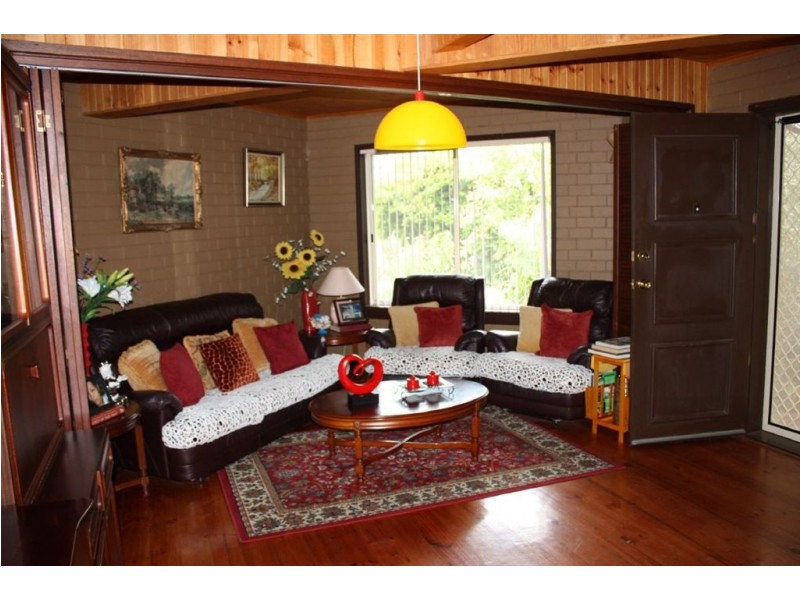 5 Sunseeker Court, Cowes VIC 3922