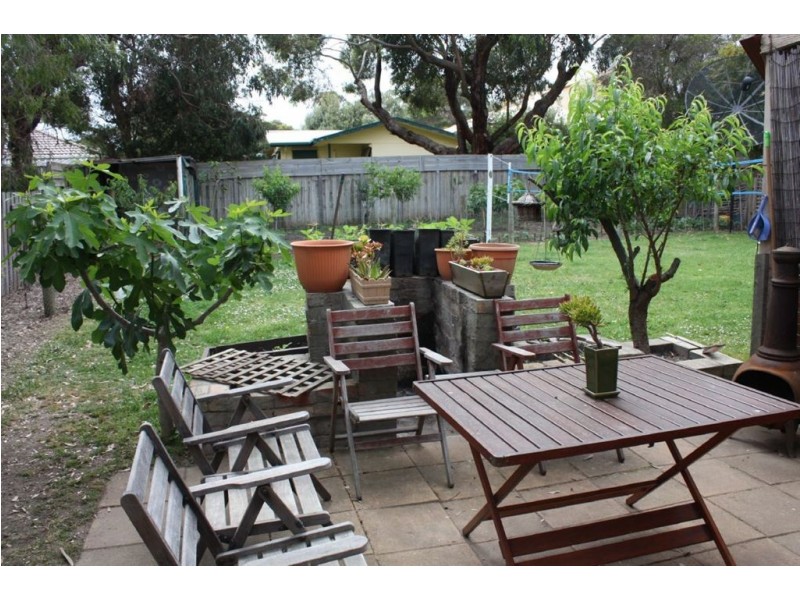 5 Sunseeker Court, Cowes VIC 3922