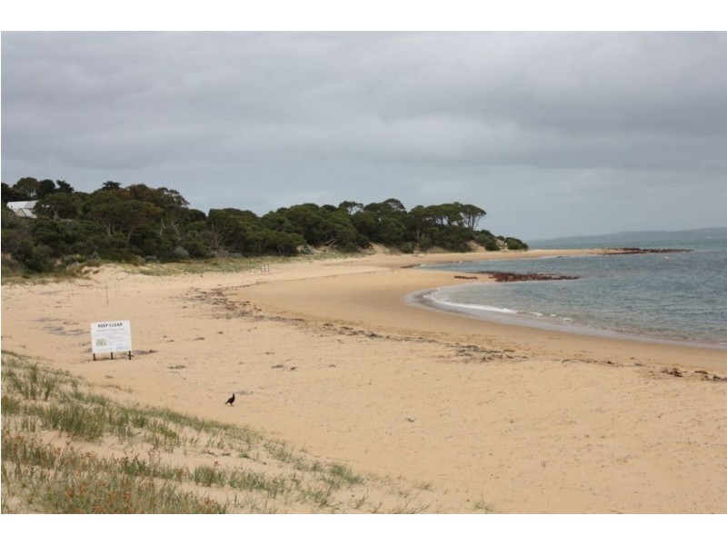 5 Sunseeker Court, Cowes VIC 3922