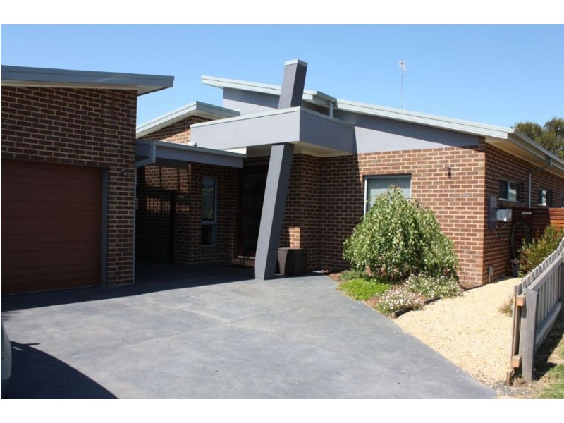 76 Beachcomber Drive, Inverloch VIC 3996