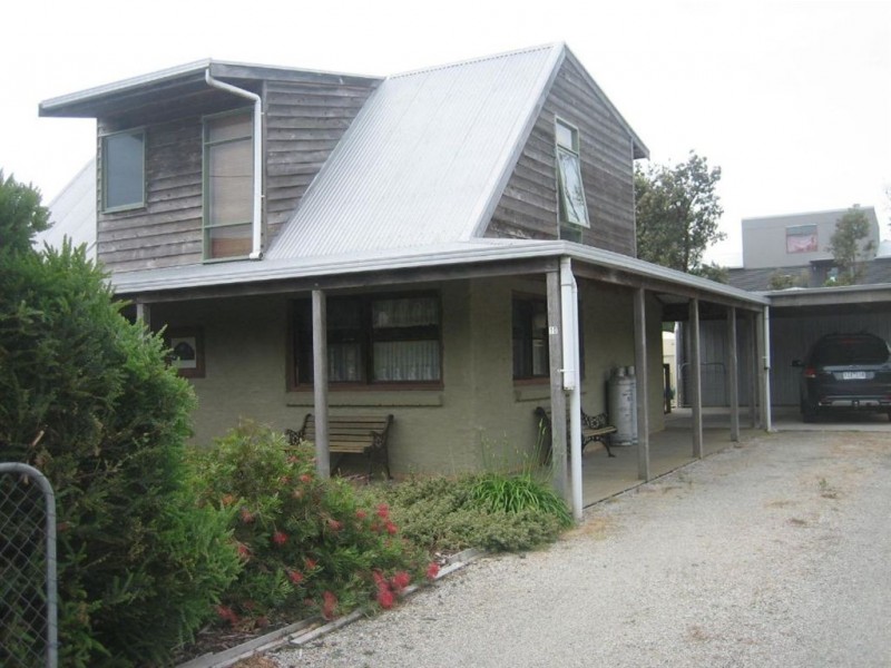 10 Jenkins Street, Venus Bay VIC 3956