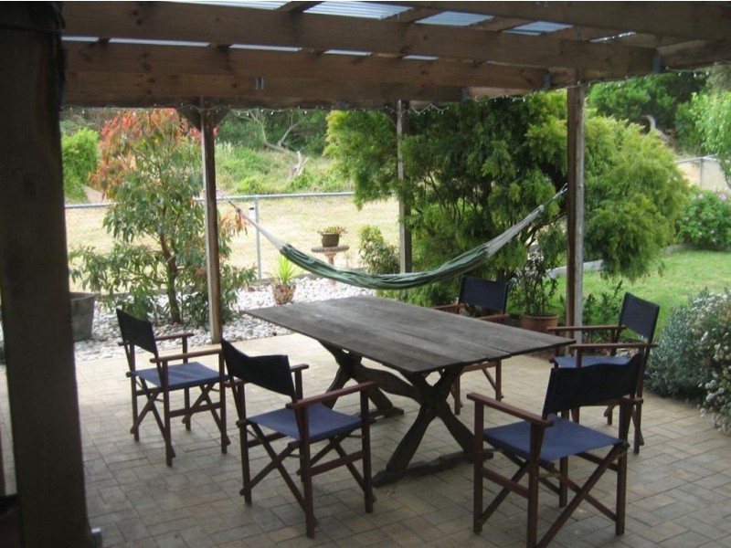10 Jenkins Street, Venus Bay VIC 3956