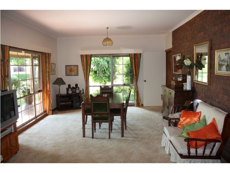 1 Clerk Crescent, Inverloch VIC 3996