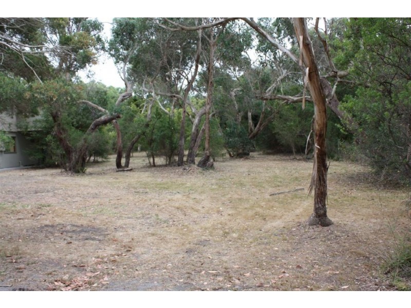 126 Ramsey Boulevard, Inverloch VIC 3996