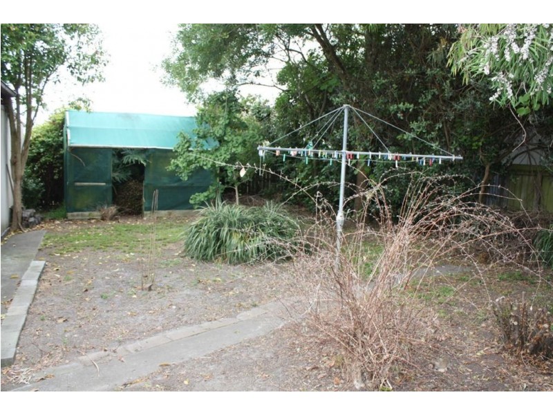 10 Bayview Avenue, Inverloch VIC 3996