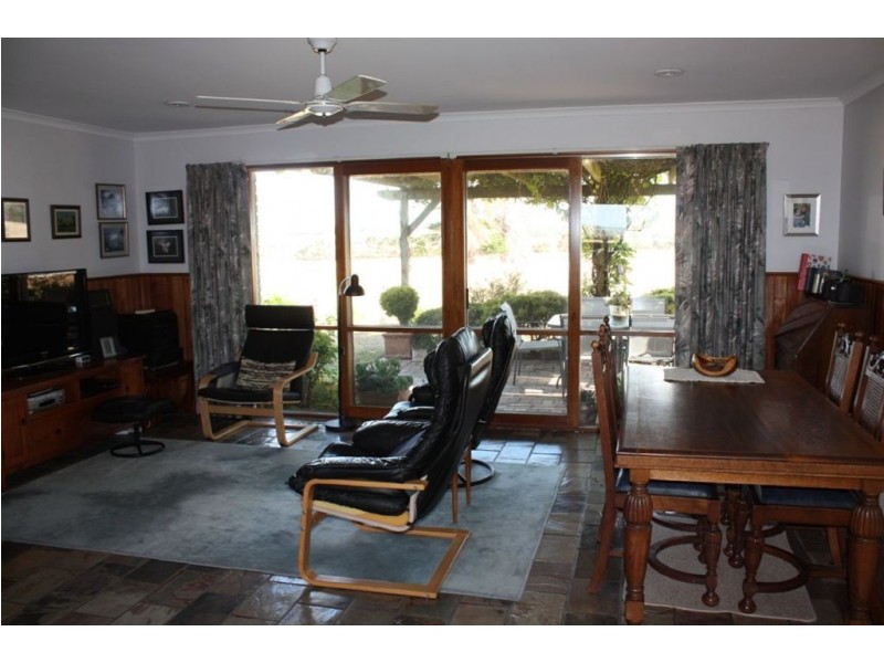 90 Duncans Road, Inverloch VIC 3996