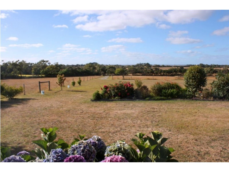 90 Duncans Road, Inverloch VIC 3996