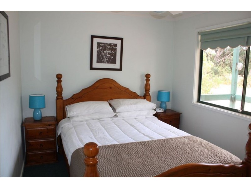 5 Cantor Drive, Venus Bay VIC 3956