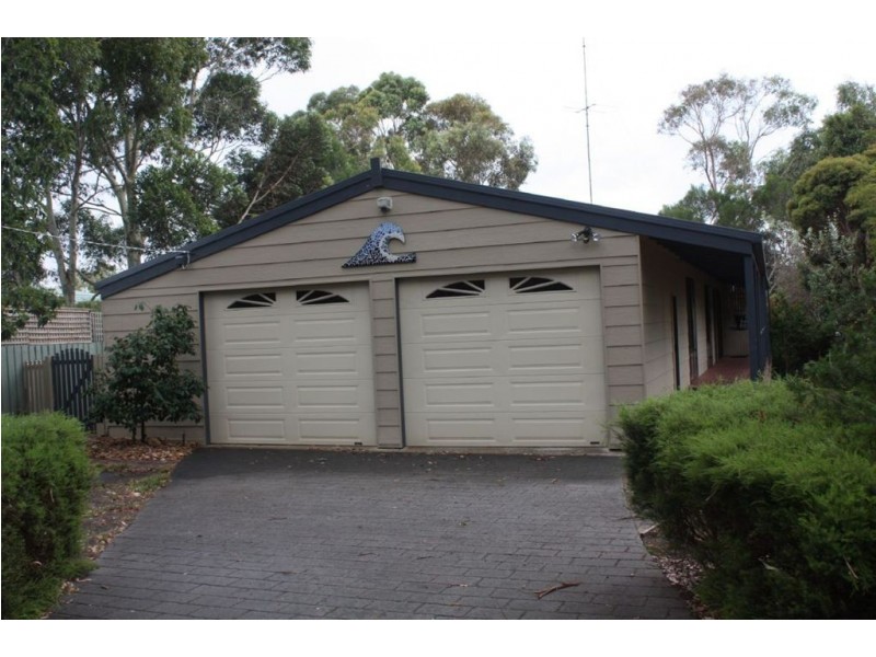 32 Victoria Street, Inverloch VIC 3996