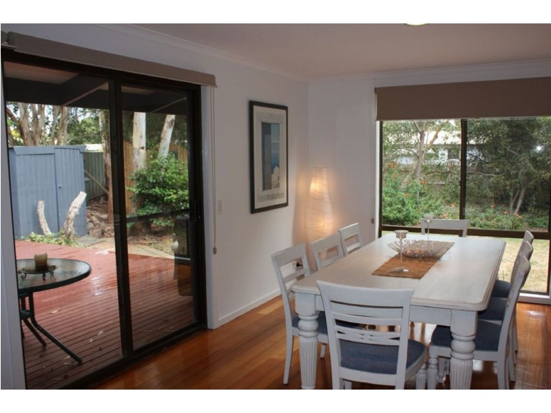 32 Victoria Street, Inverloch VIC 3996