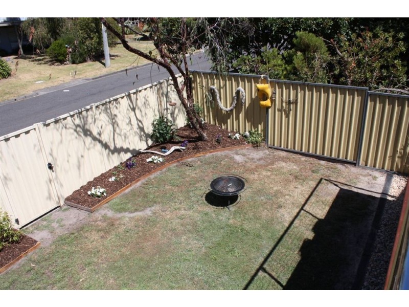 1/24-26 Kathryn Close, Inverloch VIC 3996