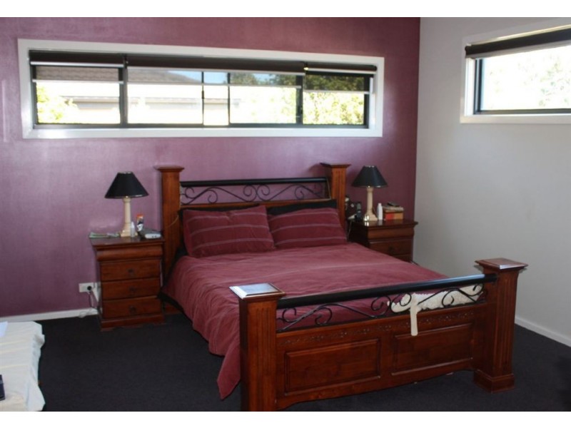 41 Woodland Heath Drive, Inverloch VIC 3996