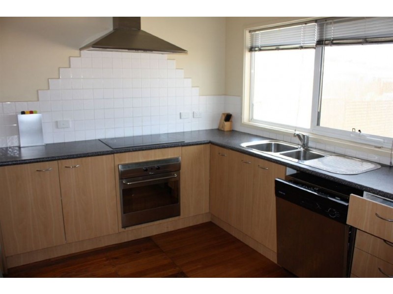 101 Toorak Road, Inverloch VIC 3996