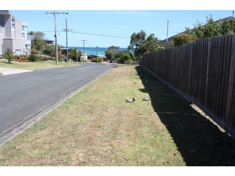 1/24-26 Kathryn Close, Inverloch VIC 3996