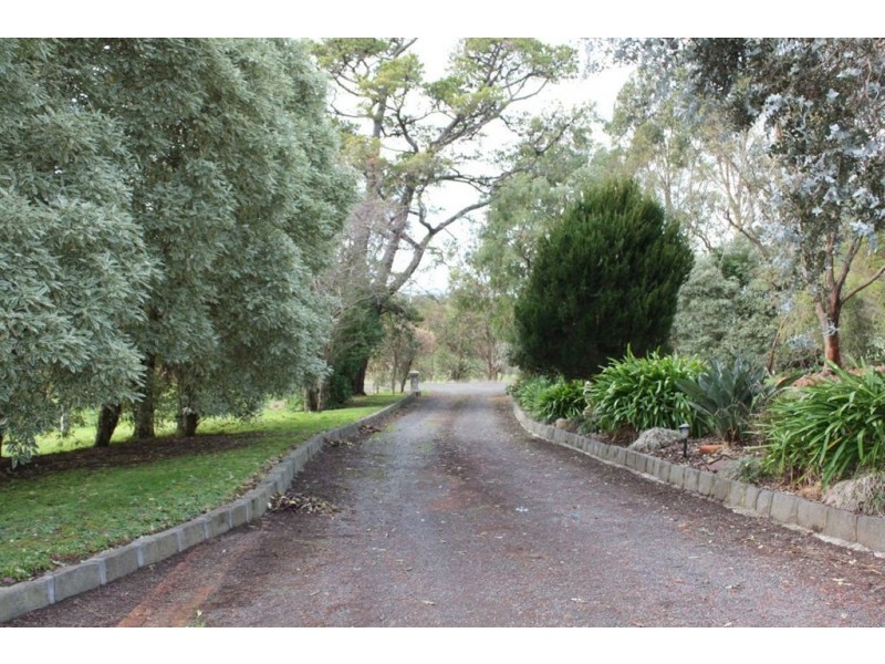 755 Anderson’s Inlet Road, Bena VIC 3946