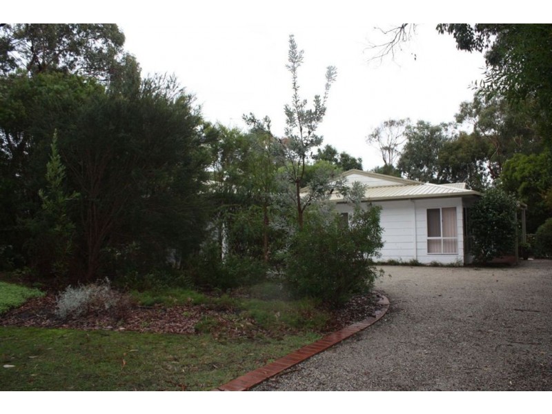 30 Victoria Street, Inverloch VIC 3996