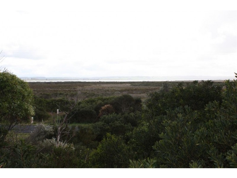 14 Jenkins Street, Venus Bay VIC 3956