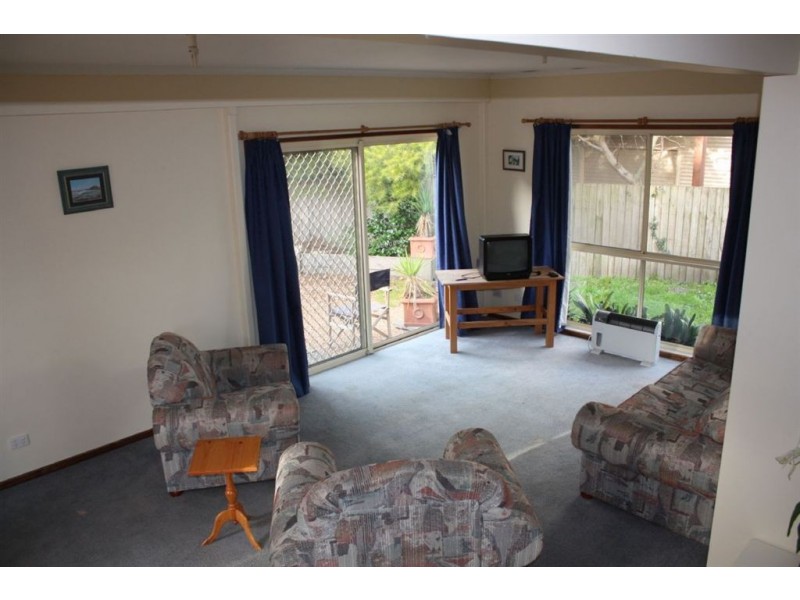 7 Scarborough Street, Inverloch VIC 3996