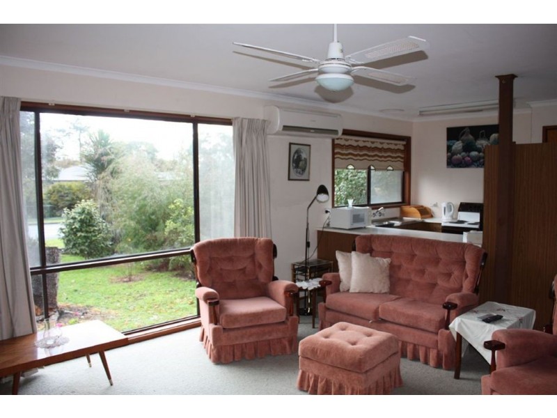 11 Venus Street, Inverloch VIC 3996