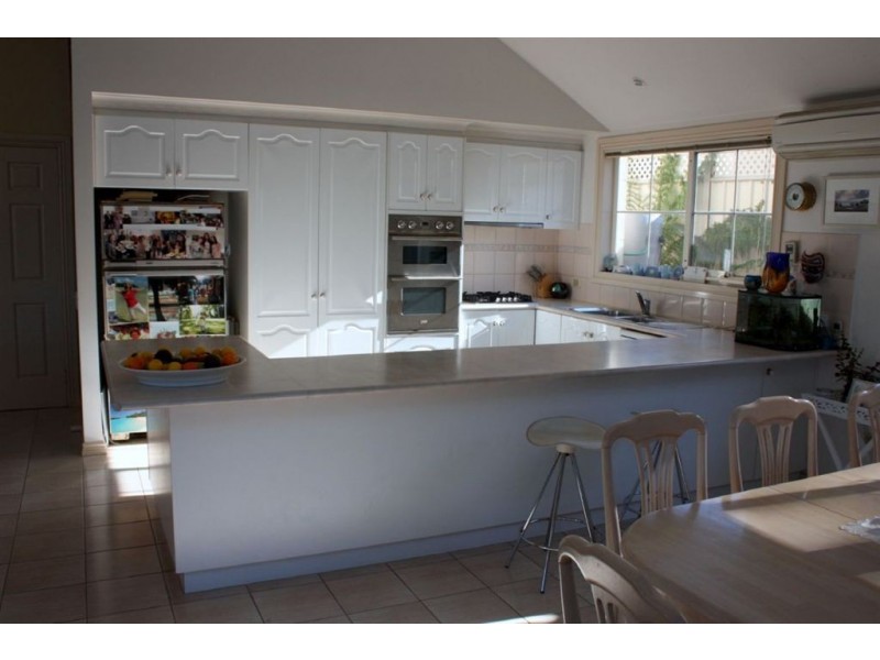 6 Western Street, Inverloch VIC 3996