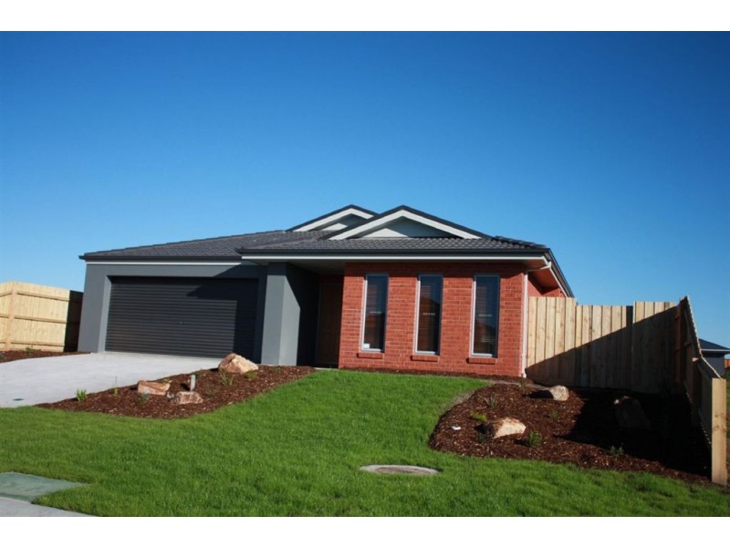 6 Lavender Place, Inverloch VIC 3996