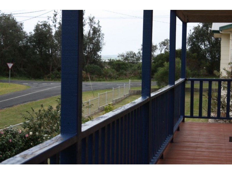 112 McIndoe Ave., Venus Bay VIC 3956