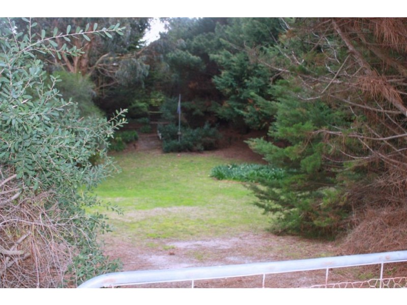 18-22 Jupiter Boulevard, Venus Bay VIC 3956