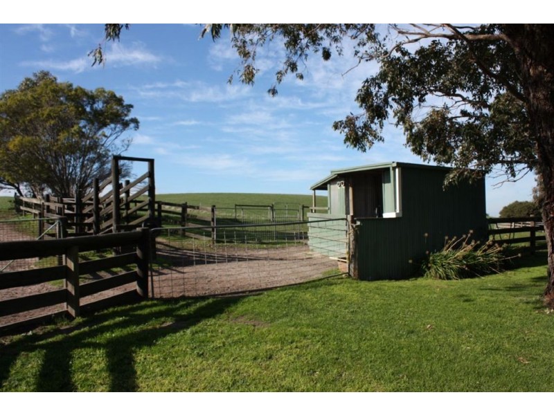 185 Dalyston-Glenn Forbes Road, Dalyston VIC 3992