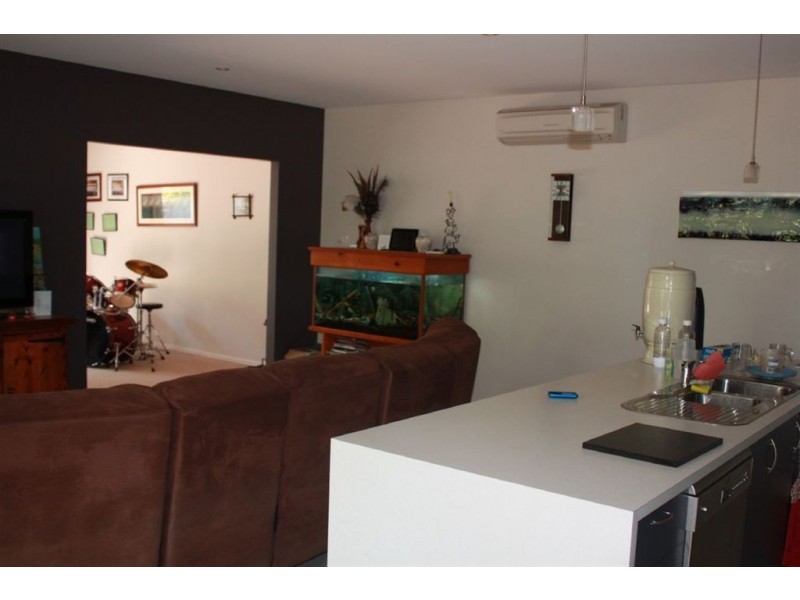 41 Woodland Heath Drive, Inverloch VIC 3996