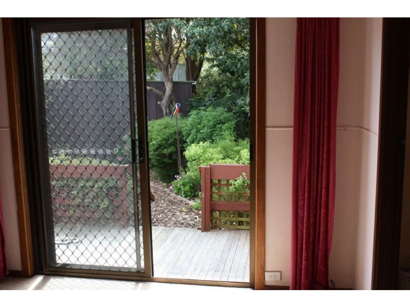 9 Sandy Mount Avenue, Inverloch VIC 3996