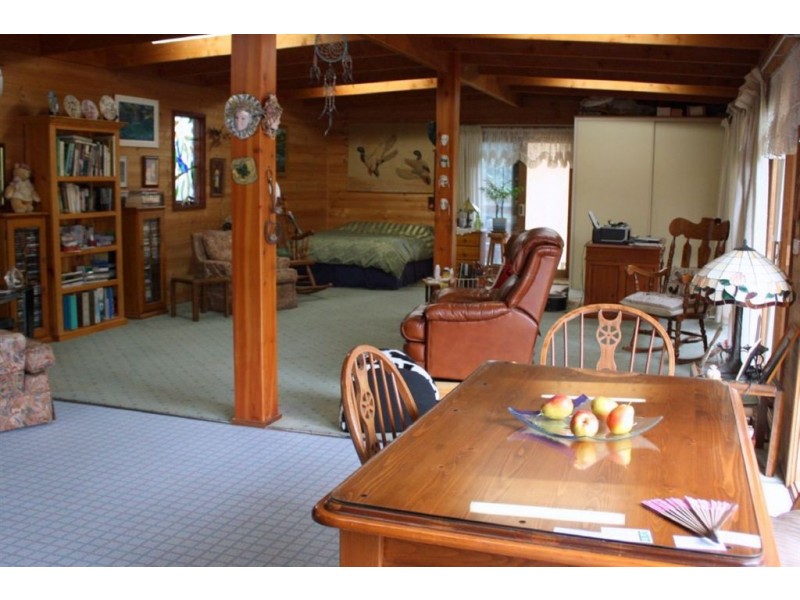 18-22 Jupiter Boulevard, Venus Bay VIC 3956