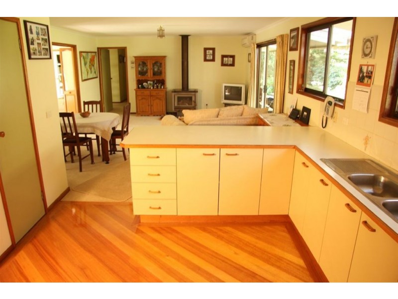 250 Old Thorpdale Road, Mirboo North VIC 3871